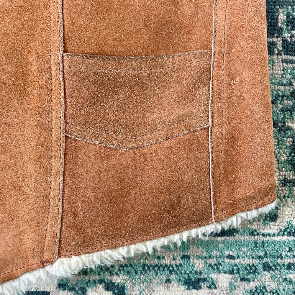 Vintage Caramel Brown Suede Leather Vest Cream Sherpa Lining Large Western - Picture 3 of 11